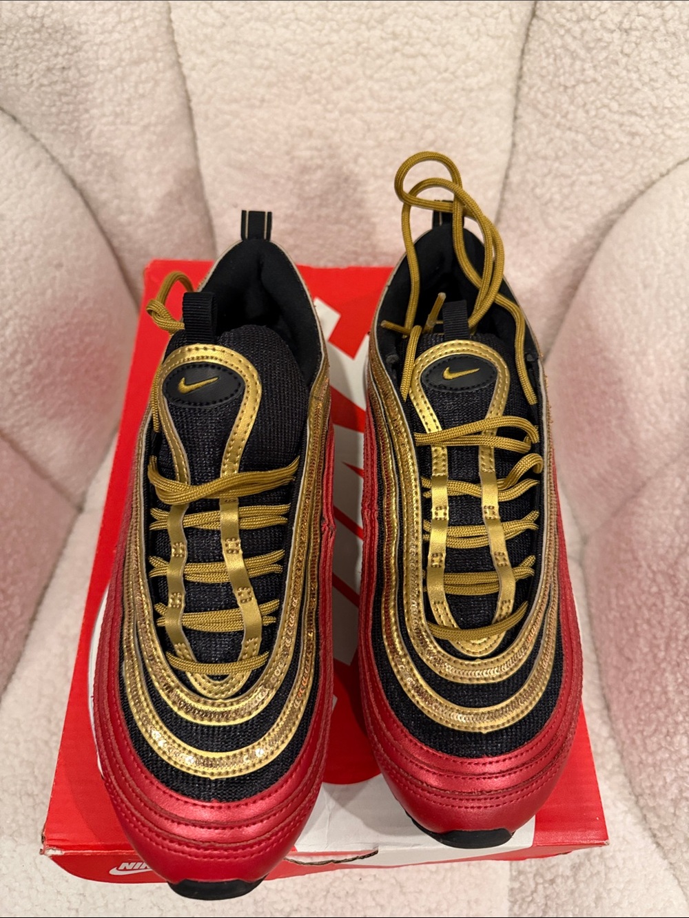 Nike Kids Black, Red & Gold Metallic Lace-Up Sneakers